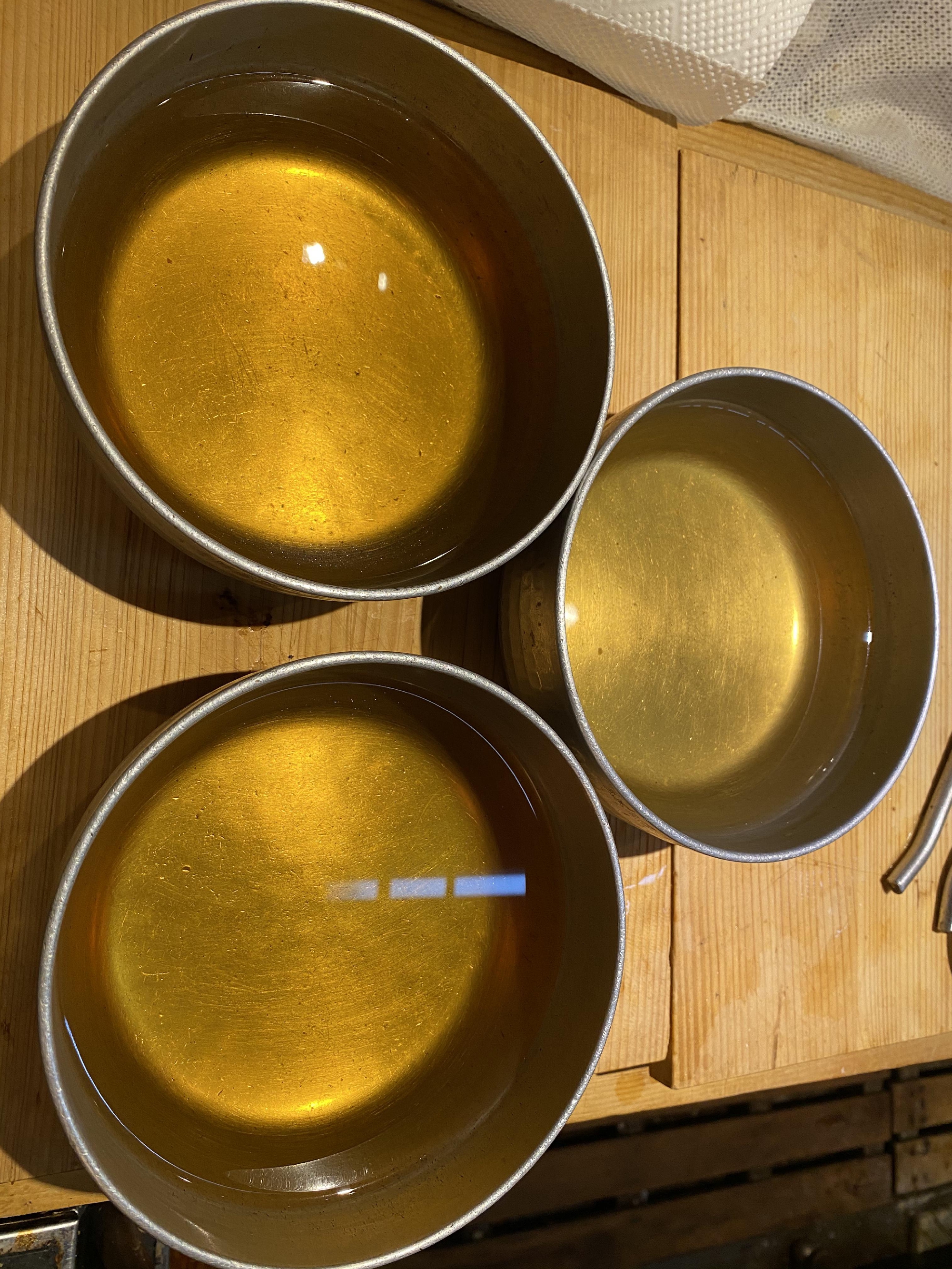 １１月９日　撮影と取材のため夜の営業は、お休みさせていただきます。