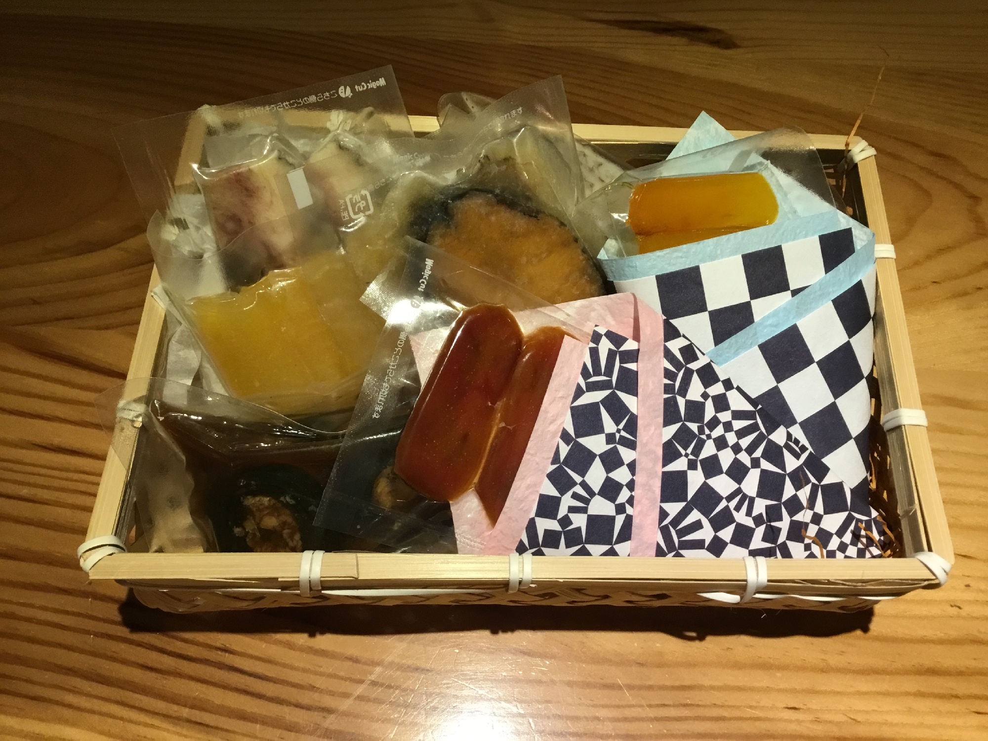 酒菜詰め合わせ 予約受付しております。