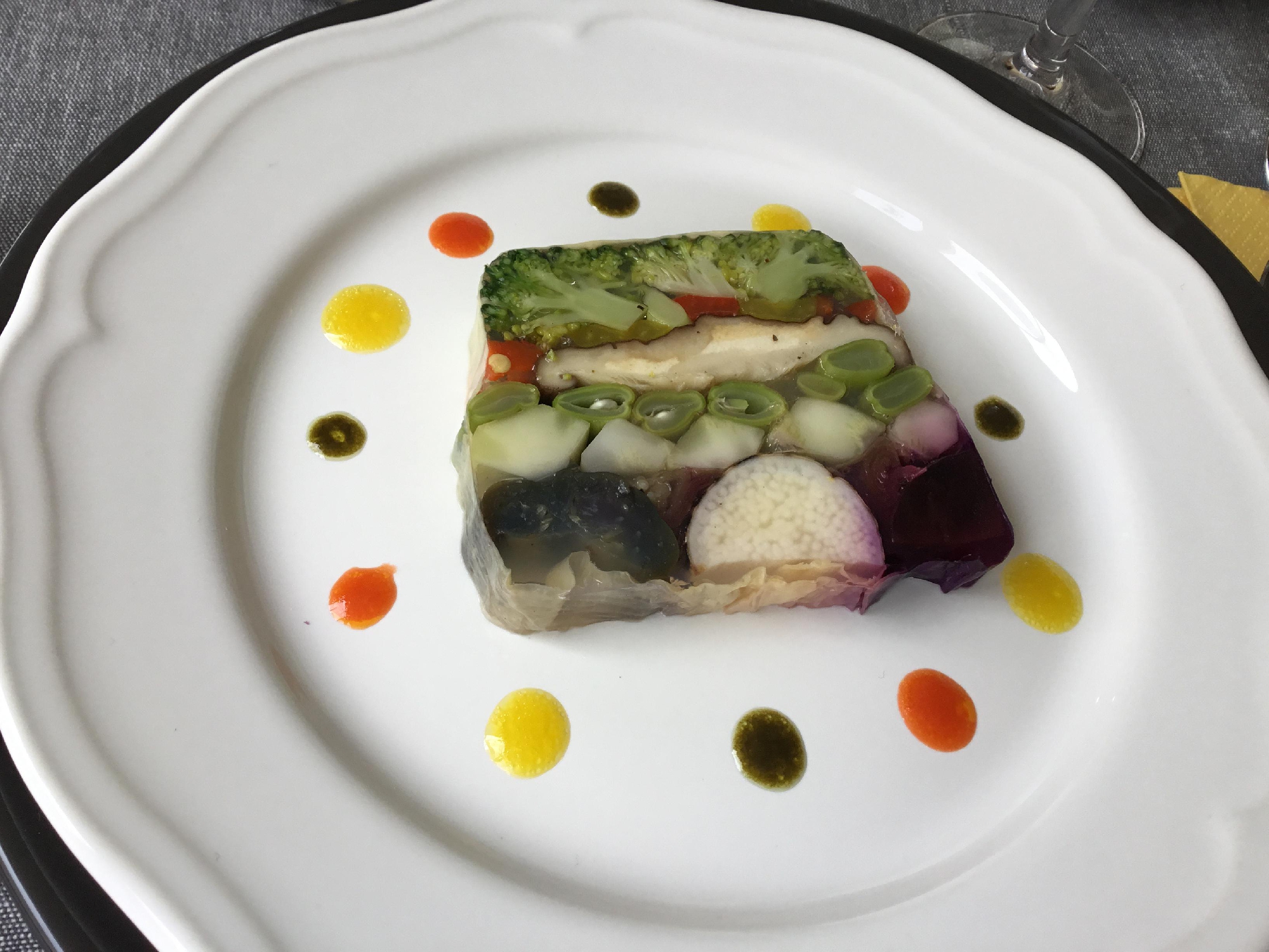 三浦半島 天然しいたけと向き合う 精進出汁