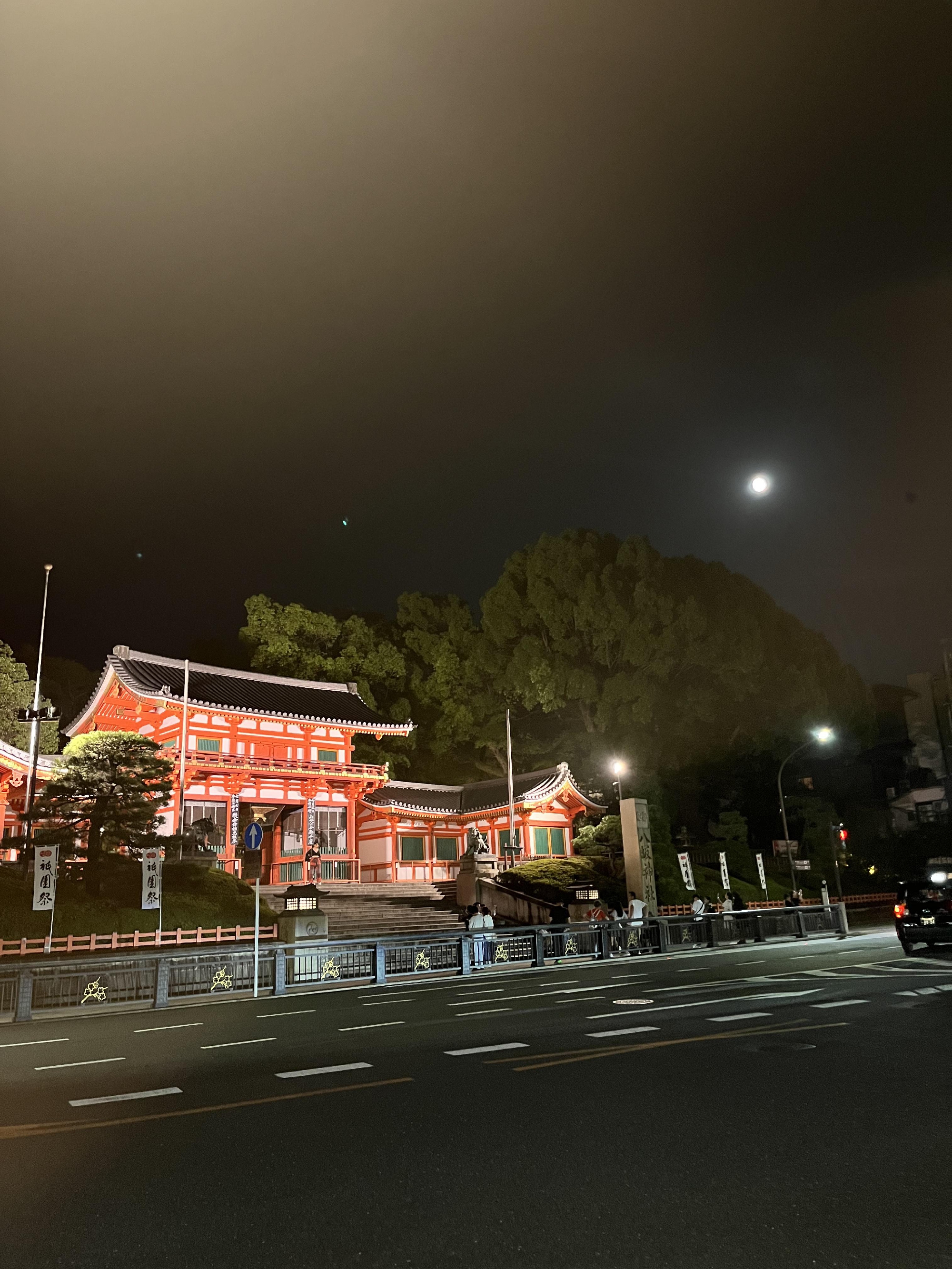 お盆期間のお盆期間のご予約に関しまして