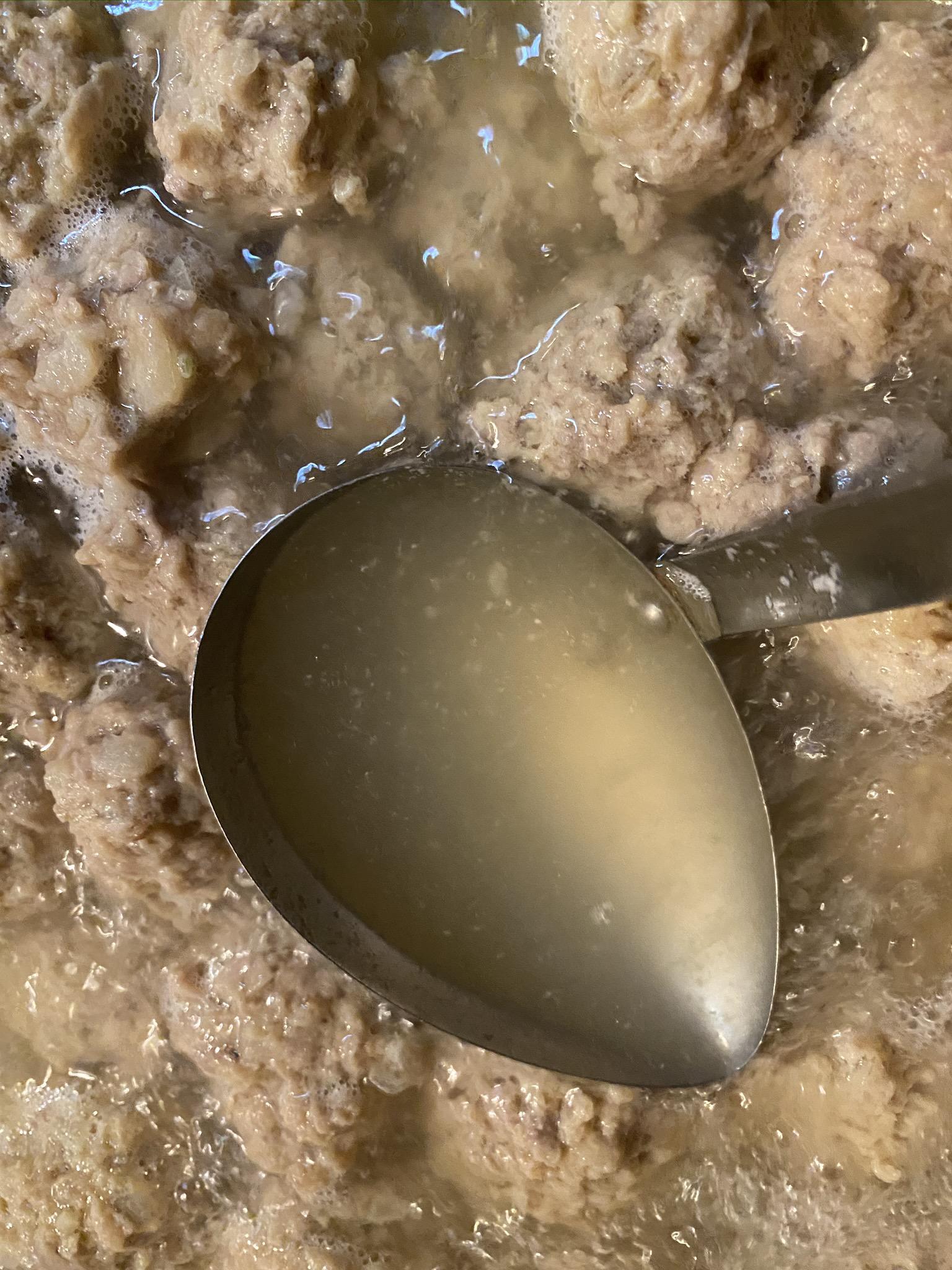 本日の夜の営業は、日曜（定休日）の代休として、お休みさせていただきます。