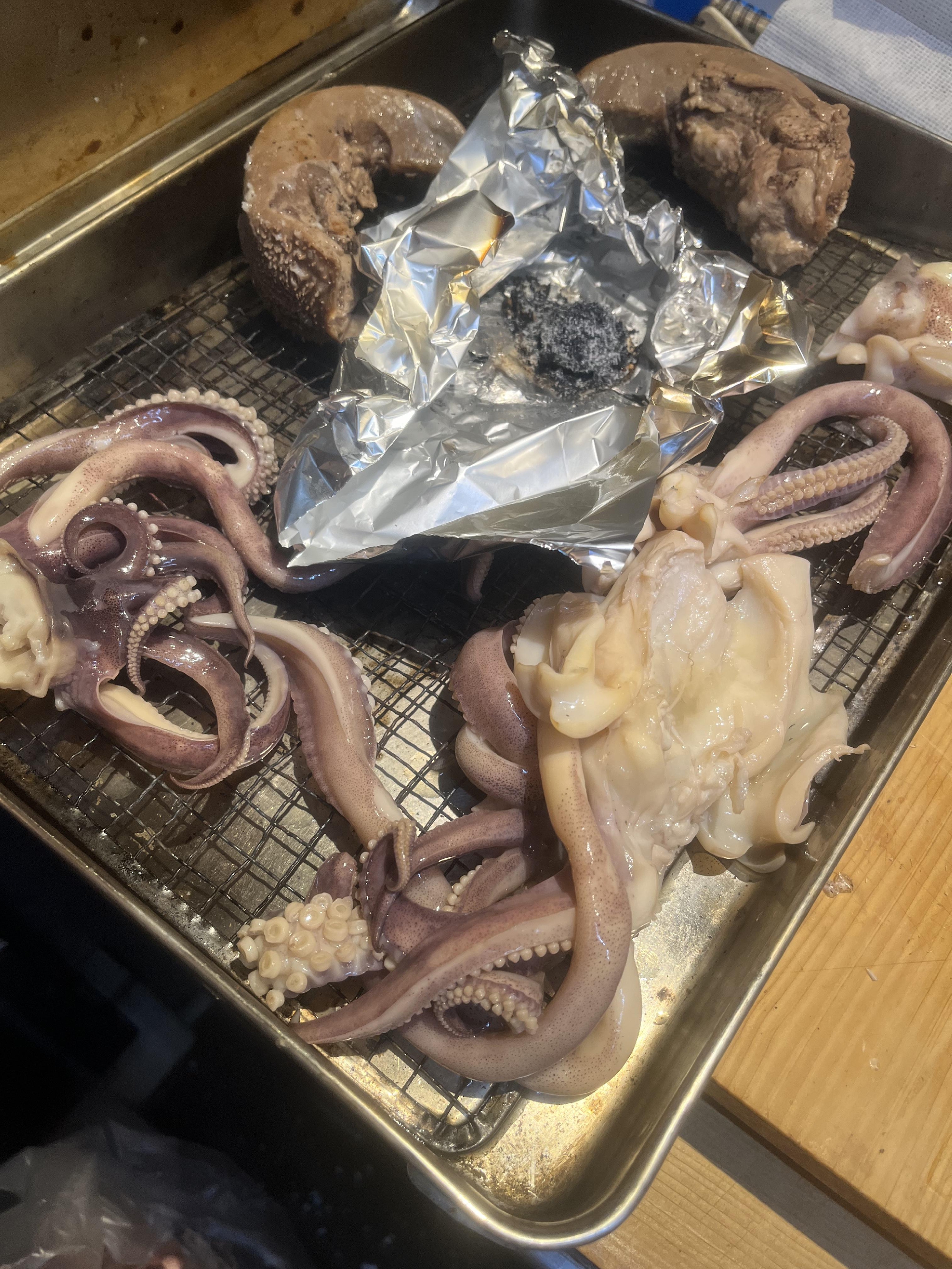 あおりいかゲソをスモークする