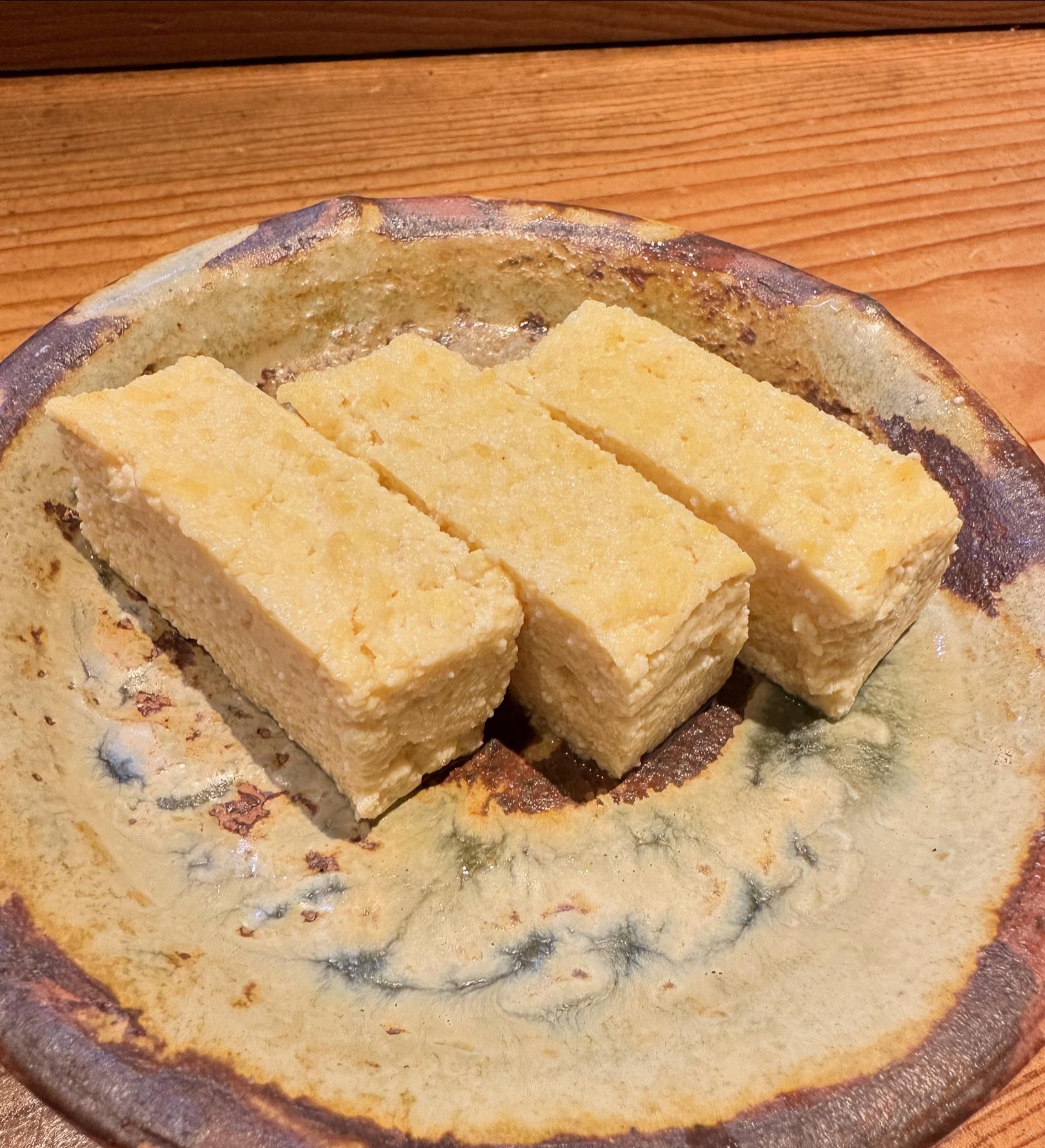 鱧の魚卵を使った逸品　鱧の子入り蒸し玉子を本日のランチのサイドメニューに